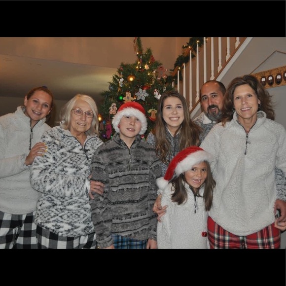 Meet your Posher, Ann - Picture 3 of 6